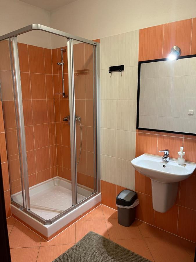 Apartman Viktoria 5 Ruzomberok Exterior foto